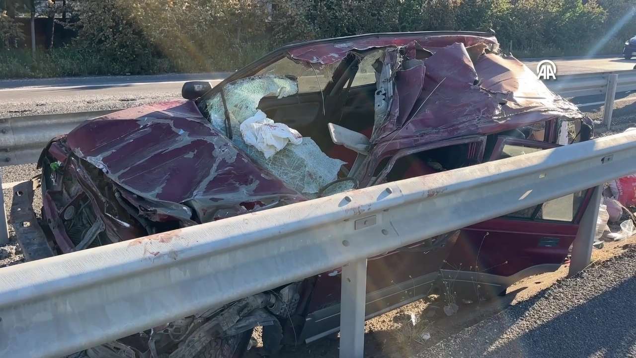 Uşak'ta Hurdaya Dönen Cip 1 Kişiye Mezar Oldu 3